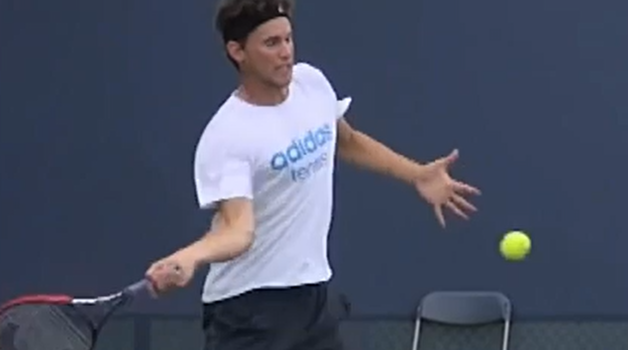 thiem eyes closed while hitting